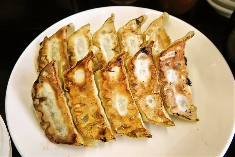 餃子1皿サービス
