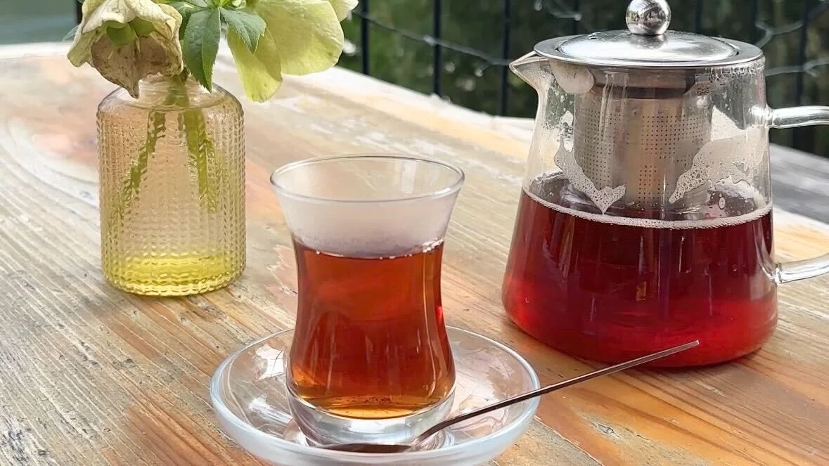 ソフトドリンクか グラスワイン１杯サービス