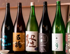 クーポン提示1枚で1グループドリンク1杯無料