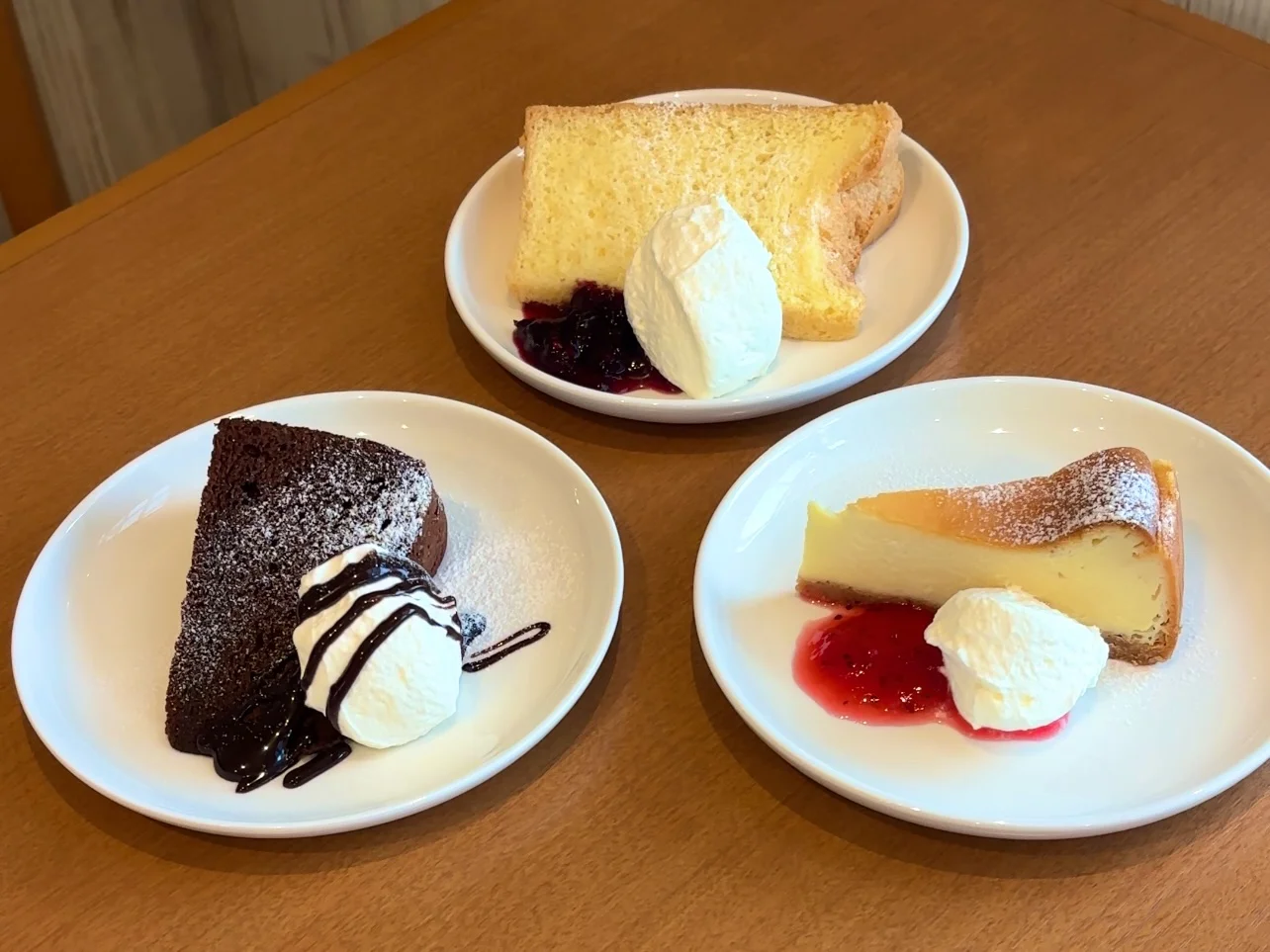 LUNCH DESERTプレゼント