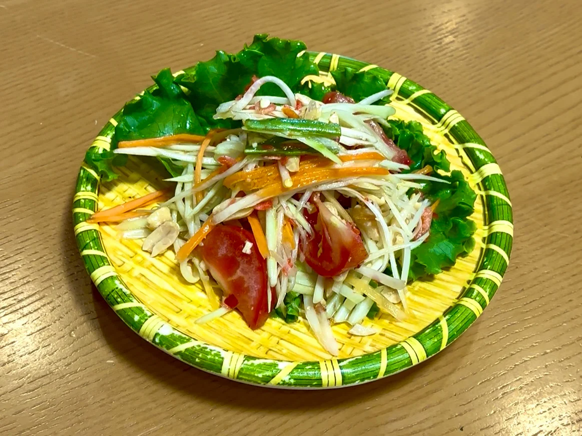 パパイヤサラダ（ソムタム）プレゼント