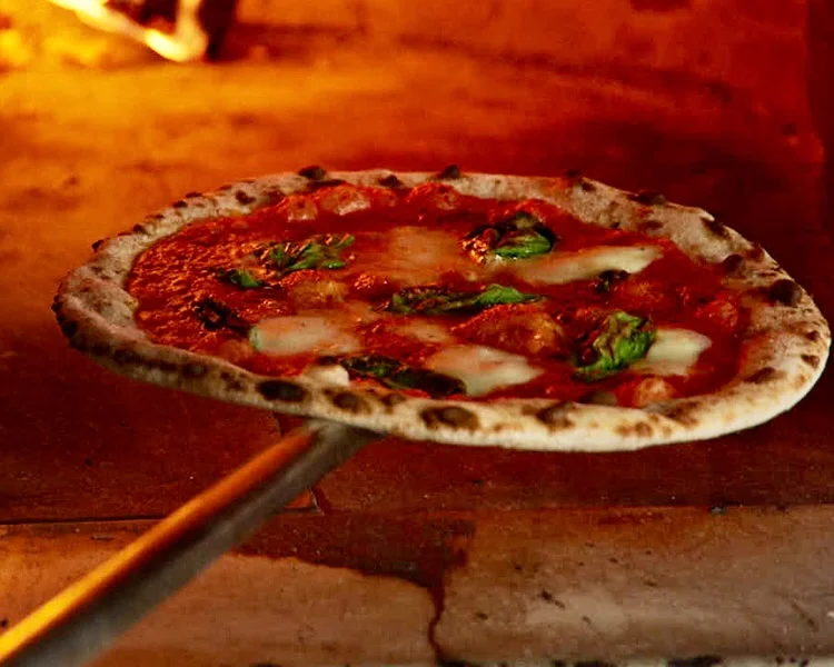 PIZZERIA Oasi