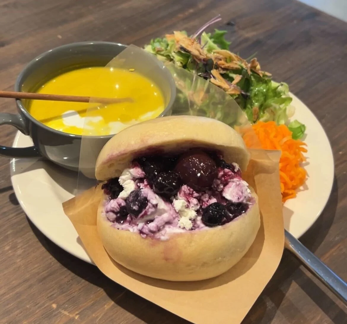 HITOTSUKI BAGEL／日ト月ベーグル